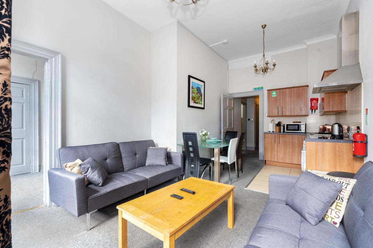 Unique 2 Bedroom Castle Suite Apartment - Near Edinburgh Castle & Royal Mile Exterior photo
