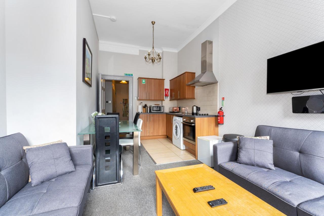 Unique 2 Bedroom Castle Suite Apartment - Near Edinburgh Castle & Royal Mile Exterior photo