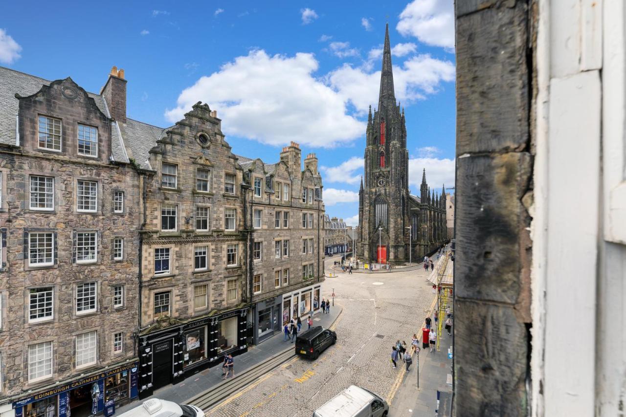 Unique 2 Bedroom Castle Suite Apartment - Near Edinburgh Castle & Royal Mile Exterior photo